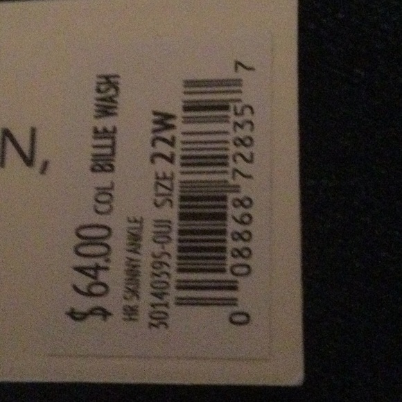 NWT Plus Size Skinny Ankle Jeans, Sizes 16-22 - Picture 13 of 13